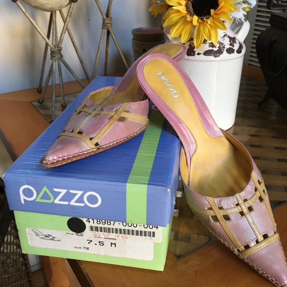 Pazzo mules, NIB, pink w/tan leather, Sz 7 1/2
